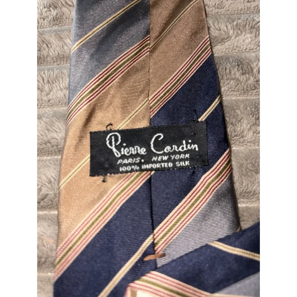 Vintage Pierre Cardin Men's Classic Necktie Browns Base 100% Silk  Striped‎